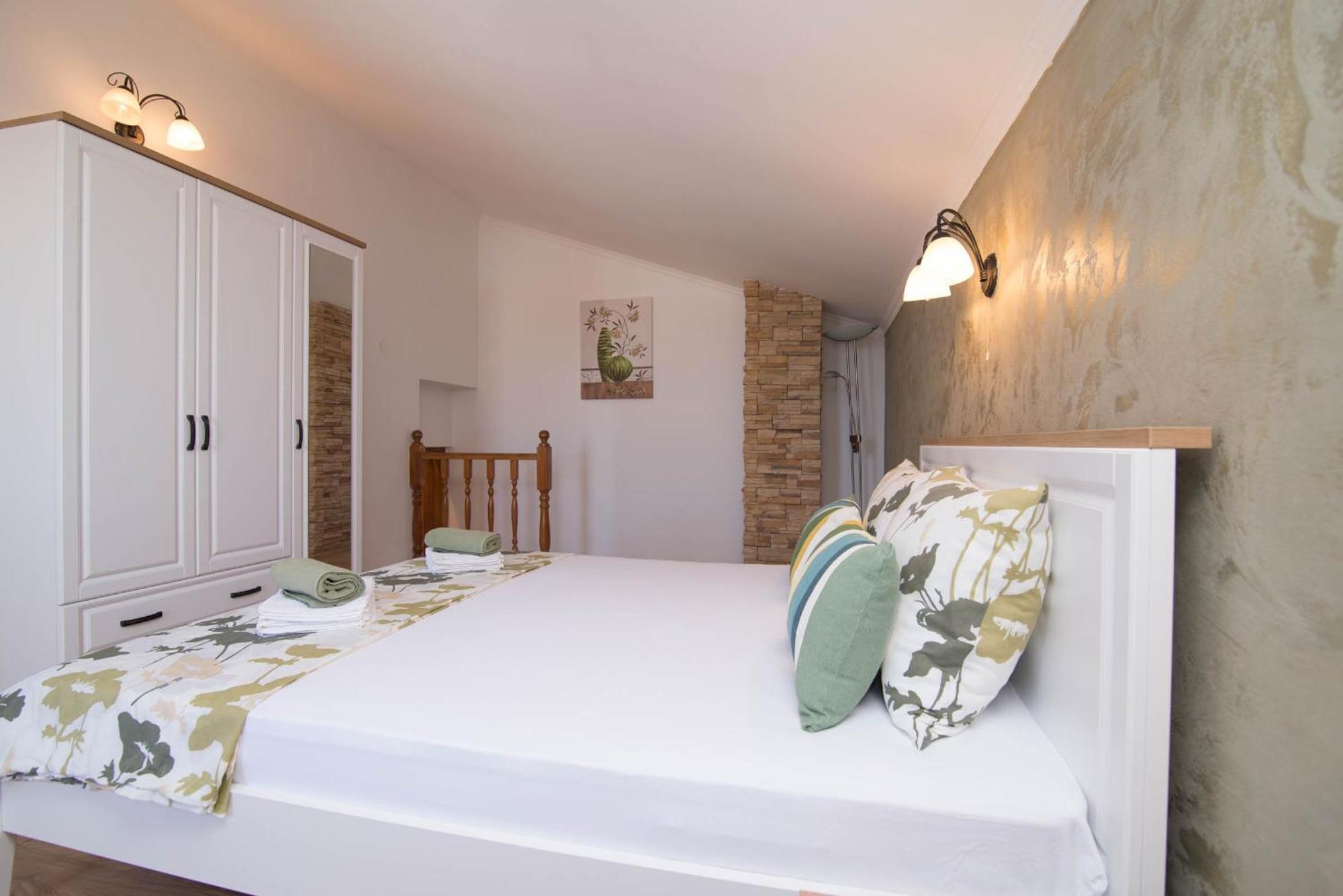 Nereo Apartment Mali Losinj Exterior photo